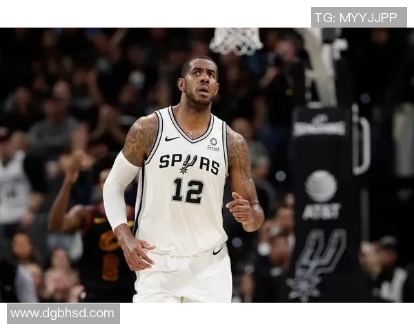 2010年季后赛激战回顾太阳与马刺的巅峰对决与传奇瞬间